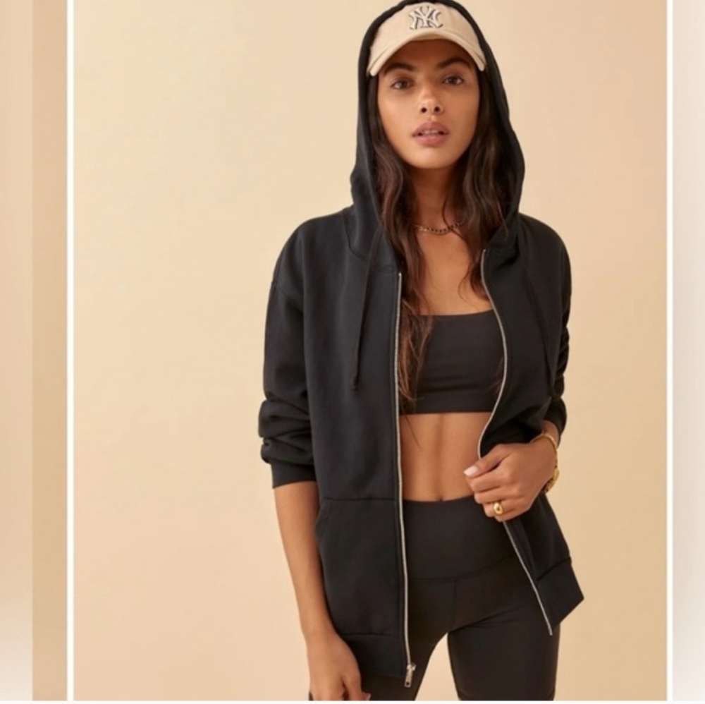 Reformation Black Zip Up Oversized Hoodie Jacket Size XL